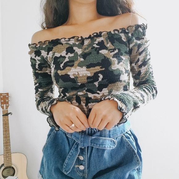 kaecy Tops - SADIE - Off Shoulder Top